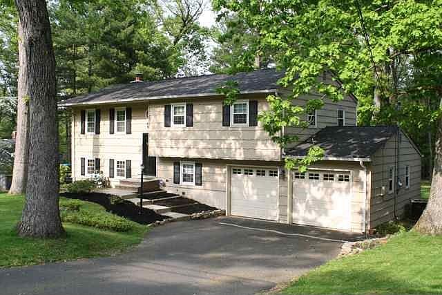 Bi Level Home
