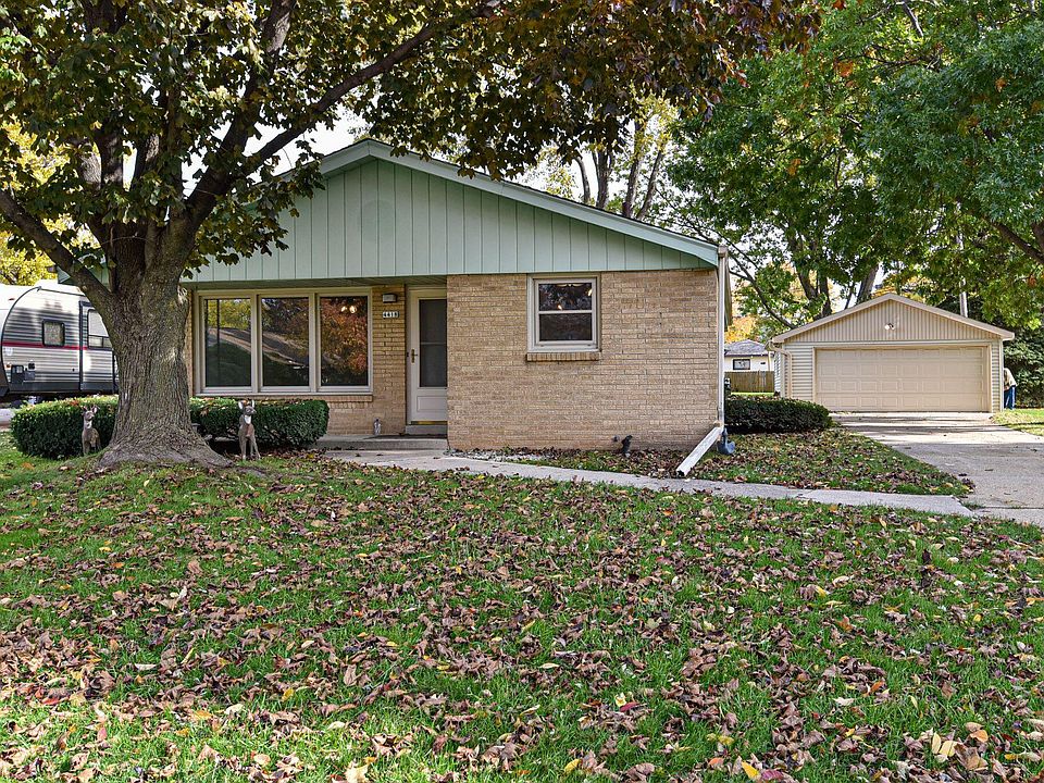 1st image of 4418 S Honey Creek Dr