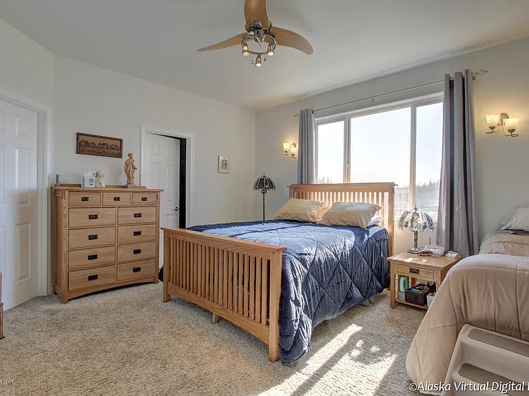 2384 S Paddock Dr — Photo 9