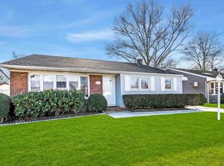 2438 Swenson Pl, Bellmore, NY 11710