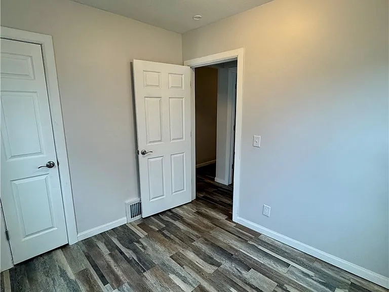 59 Clark Ave — Photo 15