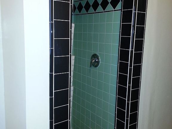 3rd image of 843 S Mariposa Ave #3714388