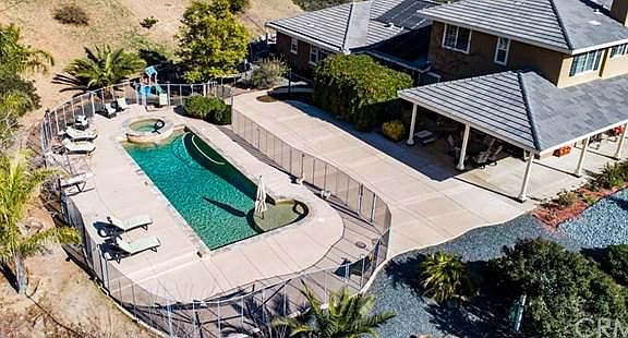 5th image of 40475 Teich Ln