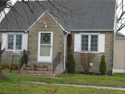 205 Chapel Ave, Cheektowaga, NY, 14225
