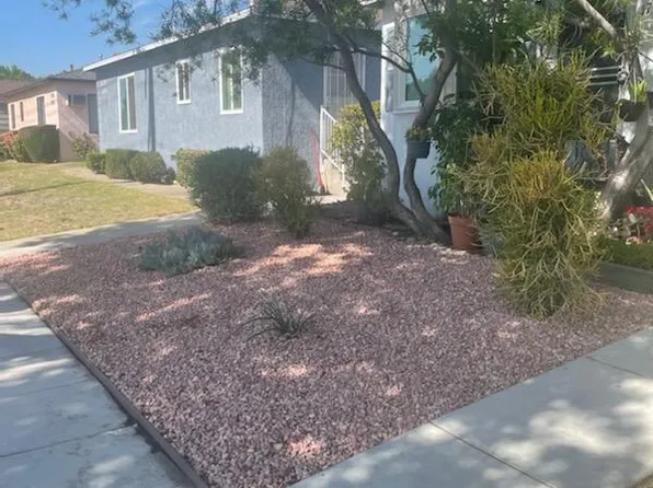 1724 N Hollywood Way #B, Burbank, CA 91505