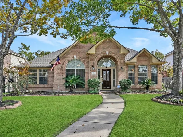 9718 Mystic Crossing Court, Houston, TX 77065