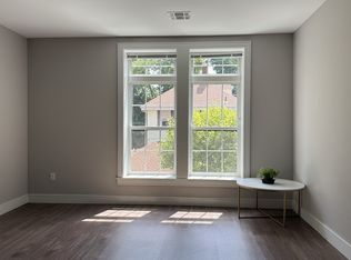 121 Trapelo Rd #1, Belmont, MA 02478