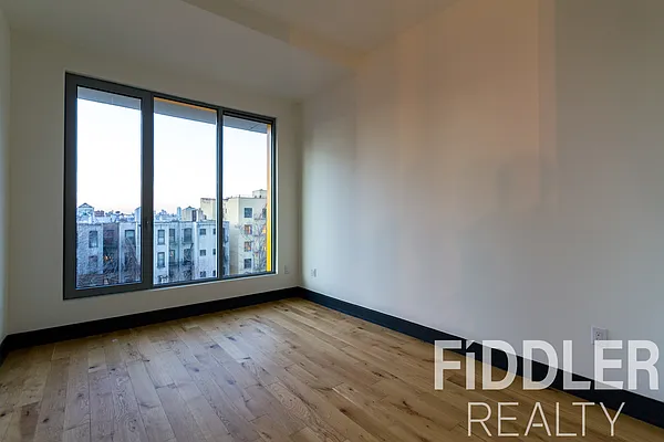 Rented by The KCI Group | media 40