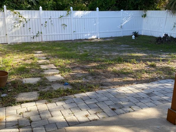 30 S Orchard St, Ormond Beach, FL 32174