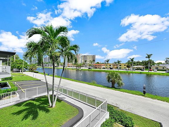 2nd image of 1999 N Glades Dr #11477822