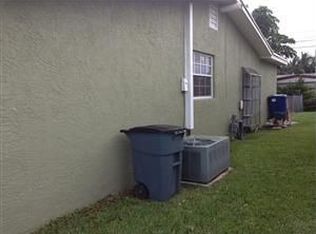 2611 NW 87th Ln, Sunrise, FL 33322