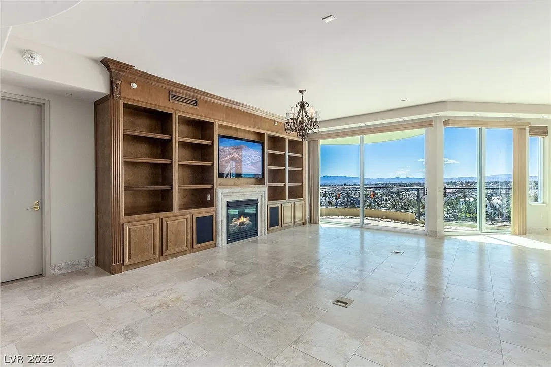 One Queensridge Place — Photo 1