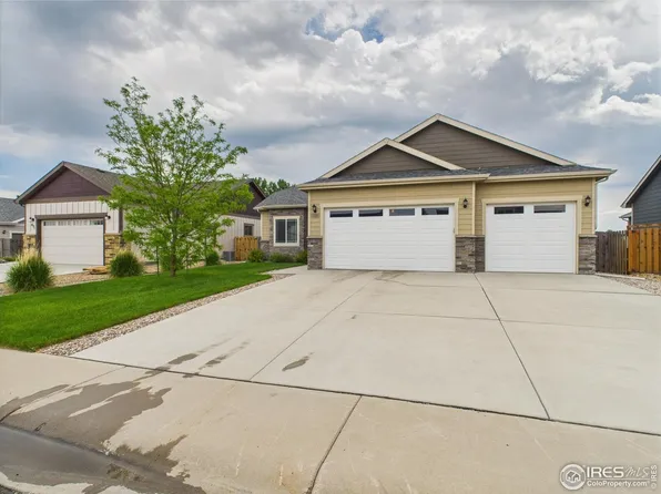 4169 White Deer Ln, Wellington, CO 80549