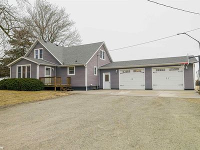1974 Oasis Ave, Mount Union, IA, 52644