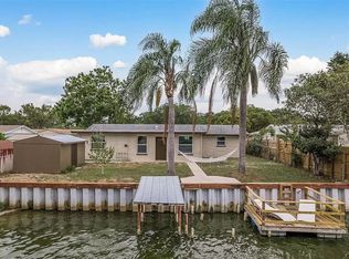 4036 Sunray Dr, Holiday, FL 34691