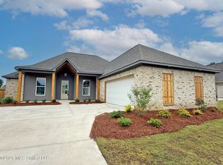 322 Tremont Dr, Florence, MS 39073