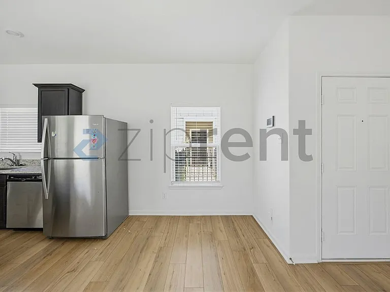 10843 Emerick St — Photo 8