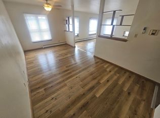 6900 W. Lincoln Ave., Milwaukee, WI 53219