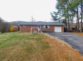 817 Glenn St, Clinton, TN 37716