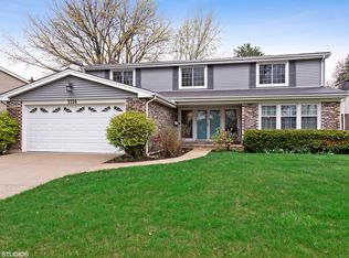 1114 W Haven Dr, Arlington Heights, IL 60005
