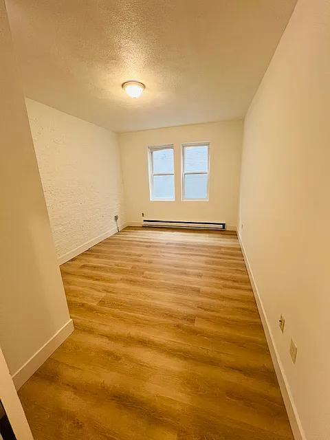 2 bed, 1.0 bath, $3,200 — Photo 4