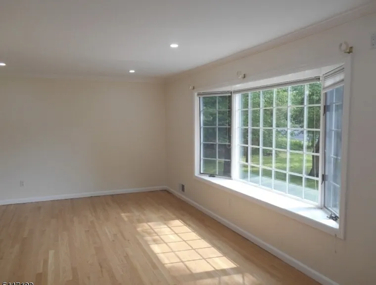 4 Sage Dr — Photo 8