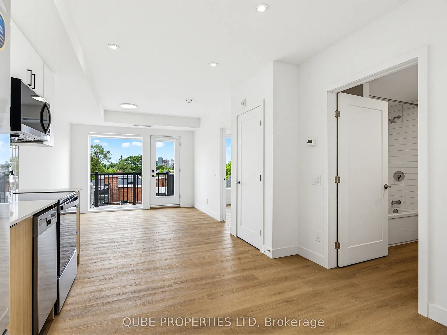 1 bed, $2,150 — Photo 4