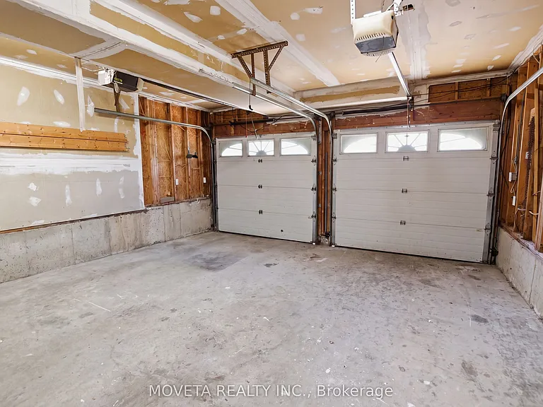 30 Briardale Pl — Photo 28