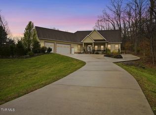 721 Powder Branch Rd, Elizabethton, TN 37643