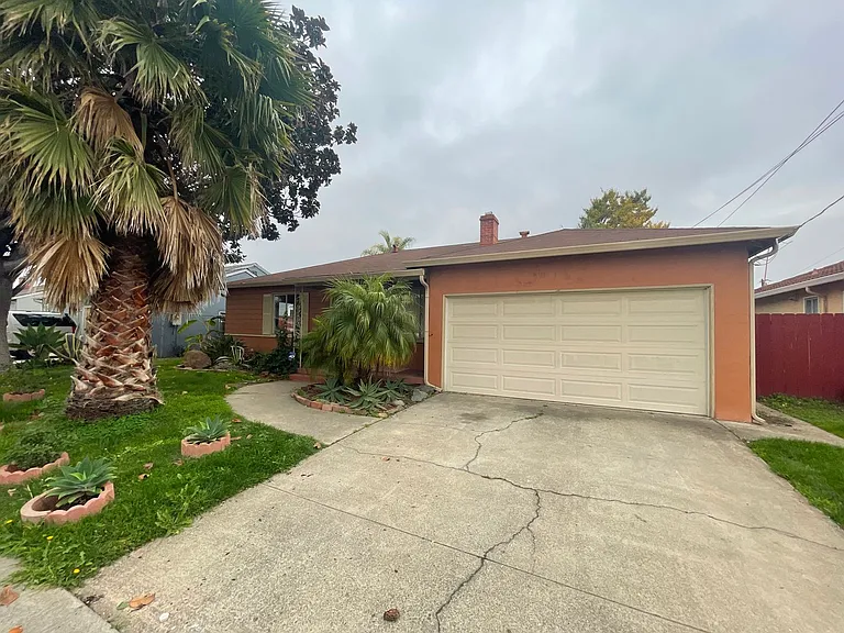 20861 Times Ave — Photo 4