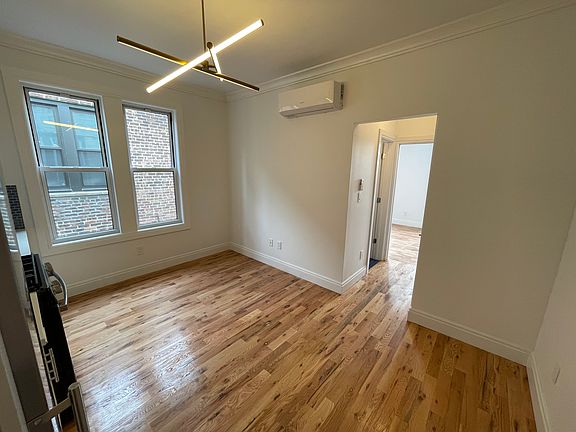 3rd image of 48 Saint Nicholas Ave #3B