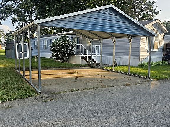 2nd image of 8735 W Carefree Dr