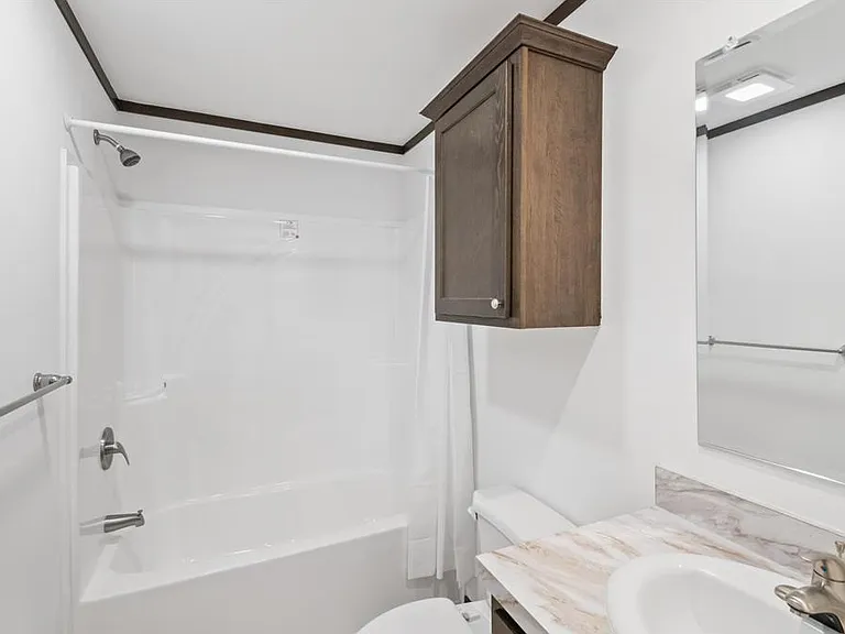 215 N McKay Ave — Photo 5