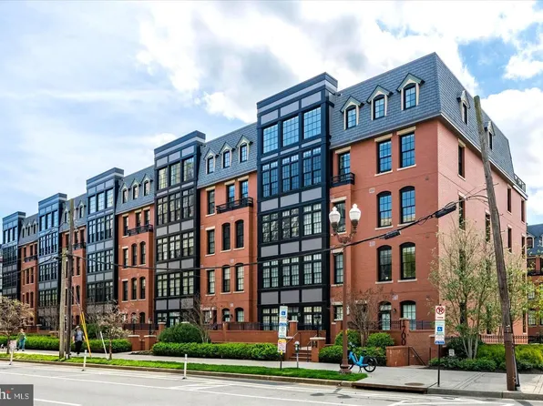 1700 Clarendon Blvd #154, Arlington, VA 22209