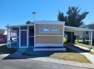 5 Forest Ln #5F, Largo, FL 33773