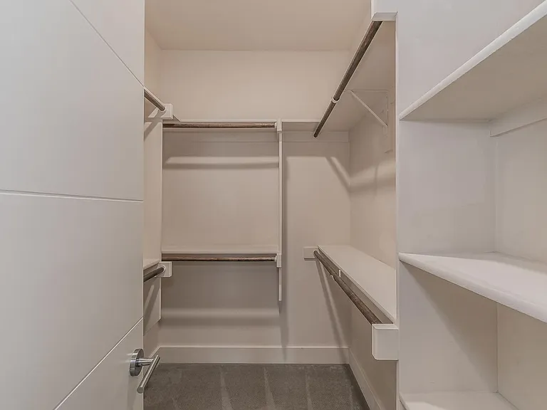 5901 Ross Ave #7 — Photo 15