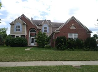 8009 Pebblestone Dr, Ypsilanti, MI