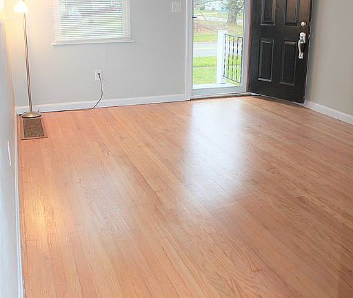 3rd image of 1524 New Jersey Ave