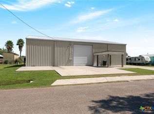 214 Copano Dr, Port Mansfield, TX 78598