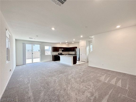 4th image of 7663 Lush Oasis Ave