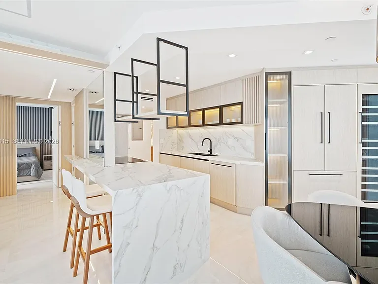 18671 Collins Ave #2103 — Photo 7