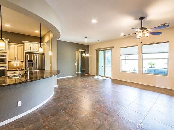 4th image of 3428 N Acacia Way