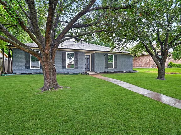 3rd image of 4539 Preston Trail Dr
