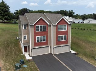 177 Sage Blvd, Middletown, PA 17057