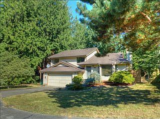 1st image of 946 NE Marlene Ct