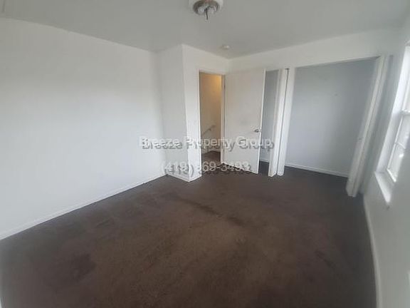 3rd image of 523 Nova St