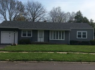 1720 Pierce Ave, Rockford, IL 61103