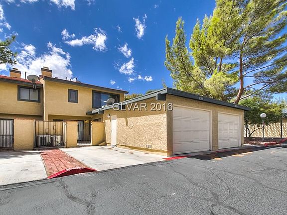 3rd image of 2356 Pickwick Dr #83