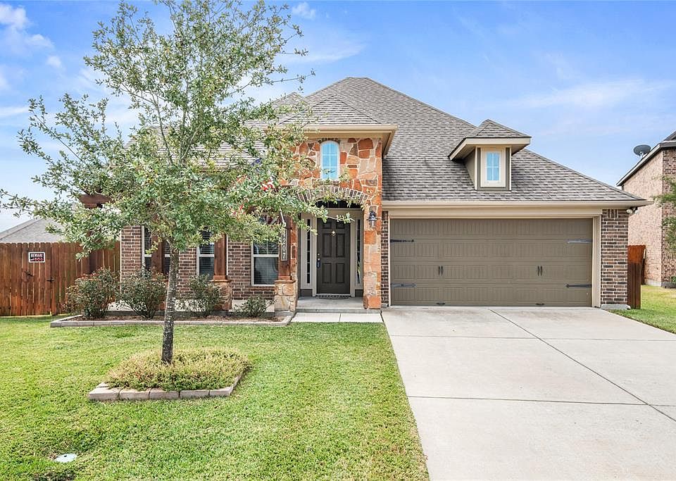 1st image of 4207 Shallow Creek Ct
