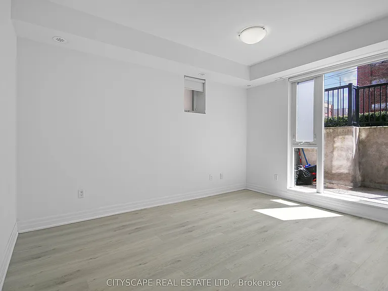 370 Wallace Ave #501 — Photo 18